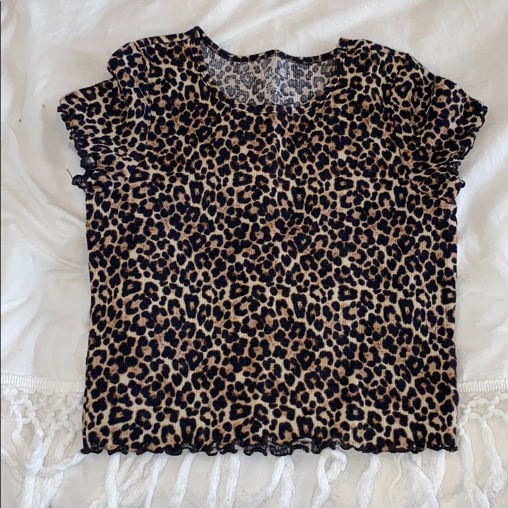 american eagle crop top!